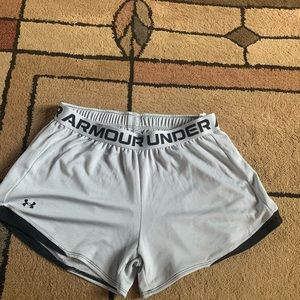 Grey under armor shorts
